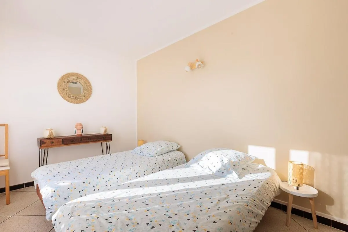 Lavandou Apartment Air Conditioned 650 M Beach Front Le Lavandou France